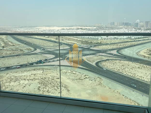 Chic and Cozy Studio | High Floor | Stunning View - Image 12