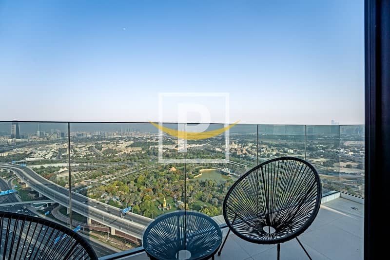 Luxury Apartment in The Heart of Dubai | Book Now
