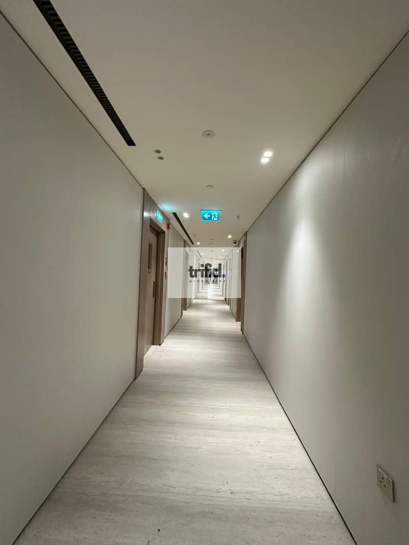 SPACIOUS LAYOUT | READY TO MOVE | GREAT LOCATION - Image 7