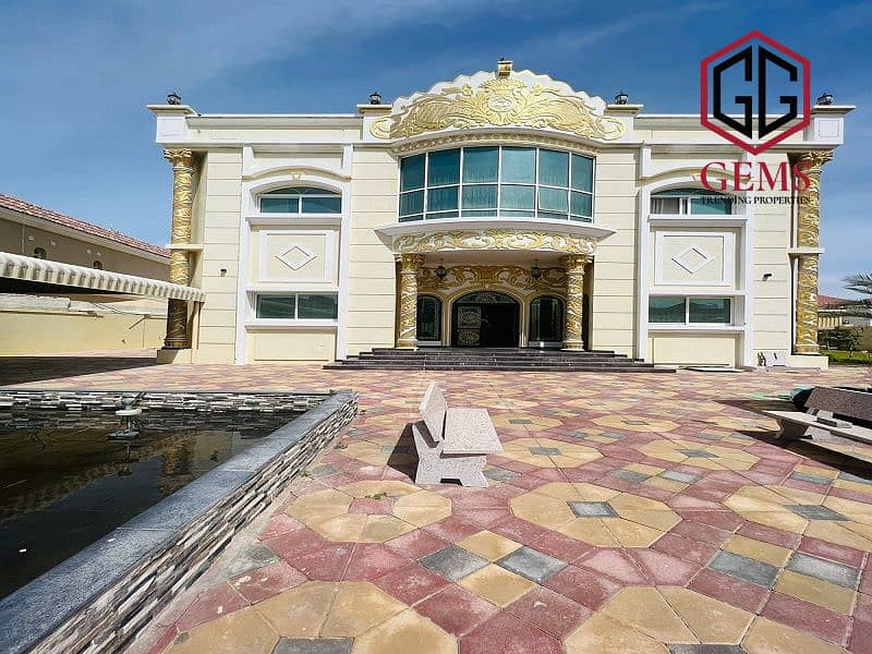 SPACIOUS | ELEGANT | SERVANT BLOCK | HUGE GARDEN