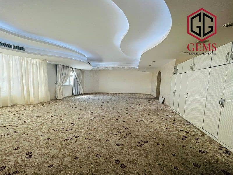 SPACIOUS | ELEGANT | SERVANT BLOCK | HUGE GARDEN - Image 8