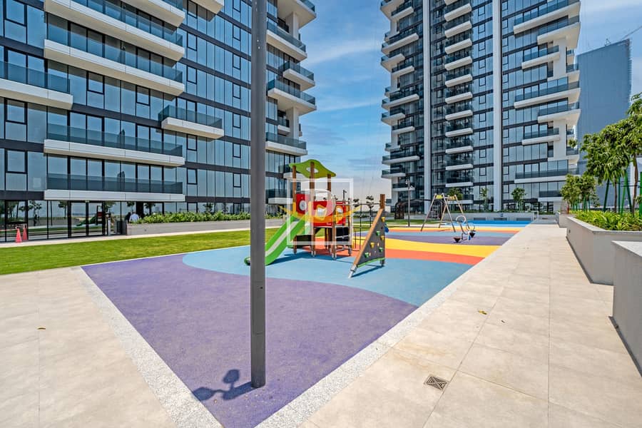 Luxury Apartment in The Heart of Dubai | Book Now - Image 25