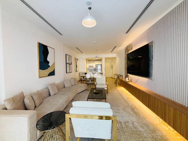 FURNISHED I SMART HOME I POOL VIEW