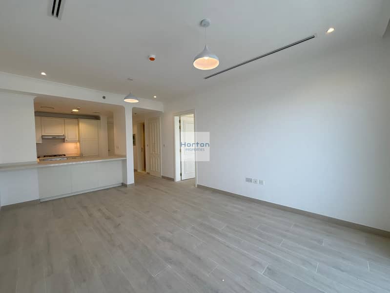 BRAND NEW I SEPARATE WASHING AREA I NEAR 5 STAR