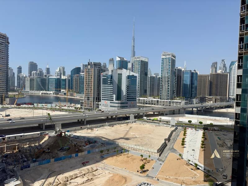Spacious 1BHK, Burj Views, Great Location - Image 11