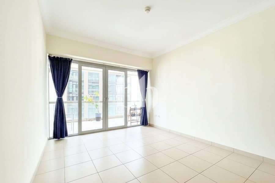 Sunset View | Vacant on Transfer | Huge Balcony - Image 9