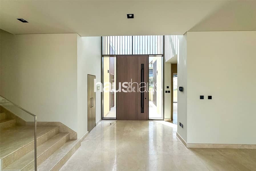 Private Pool | Internal Location | Type D1 - Image 11