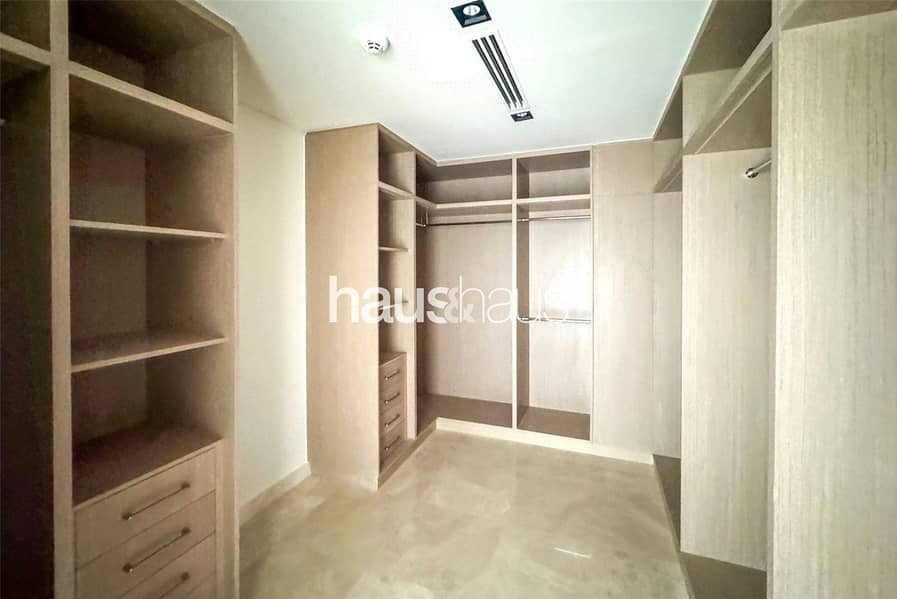 Private Pool | Internal Location | Type D1 - Image 23