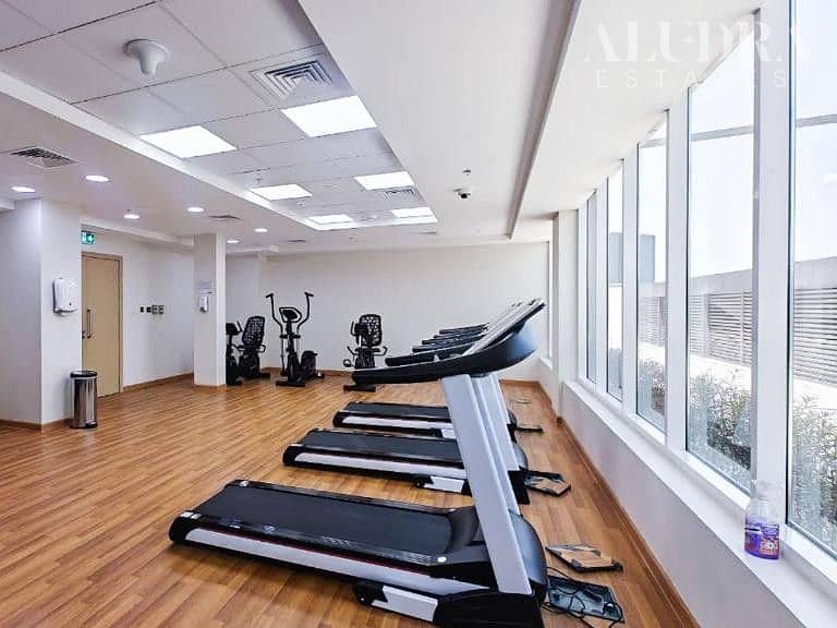 LUXURY 2-BED | TOP FLOOR | BEST VIEWS | FURNISHED - Image 15