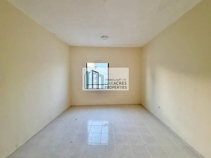 Walkable From metro 2 BHK With Maid Room Kabayan sharing Allowed - Image 12