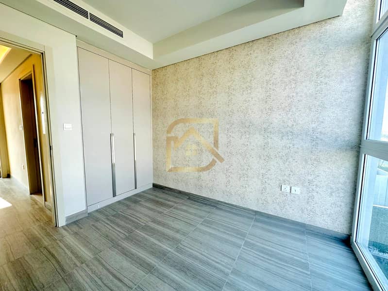 3 bed | Coveted Lifestyle | Convenient Living