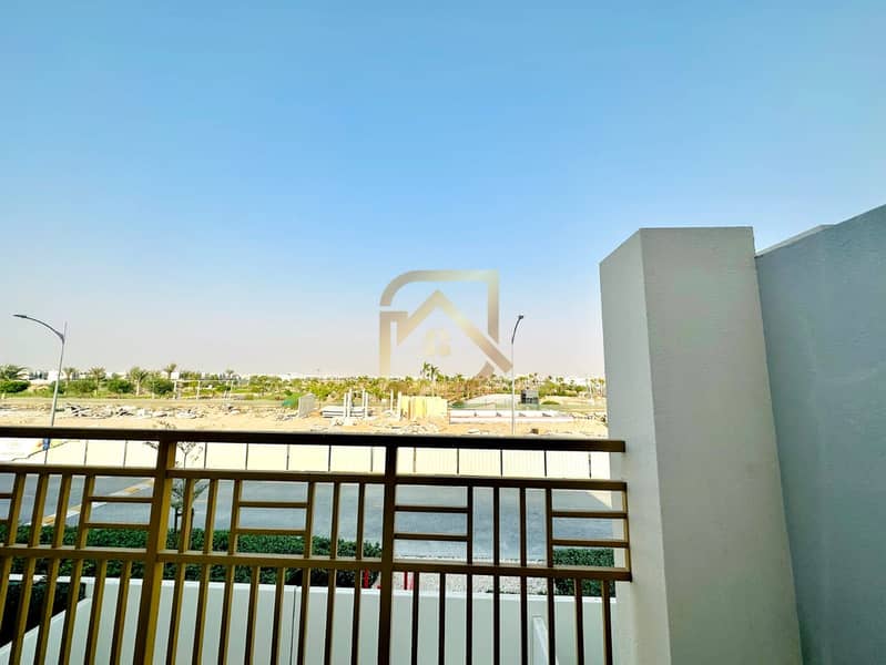 3 bed | Coveted Lifestyle | Convenient Living - Image 20