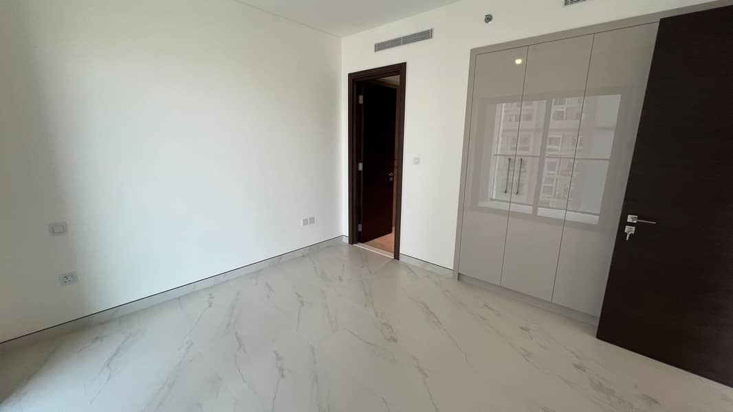 High floor | Creek view | Never used before - Image 9