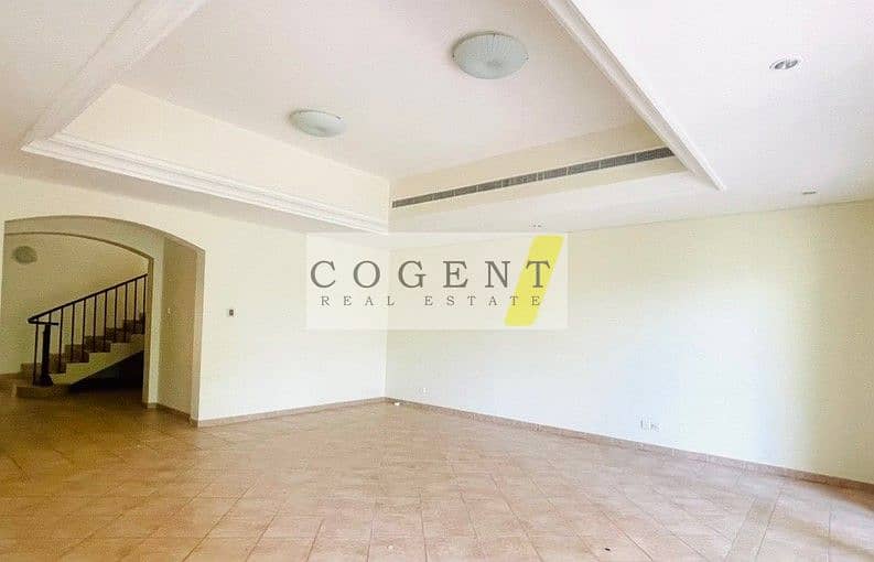 RARE GEM IN HIGHLY POPULAR MOTOR CITY COMMUNITY - BE QUICK! - Image 9