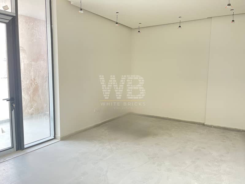 Premium 1BR Apartment with Balcony|Prime Location - Image 6