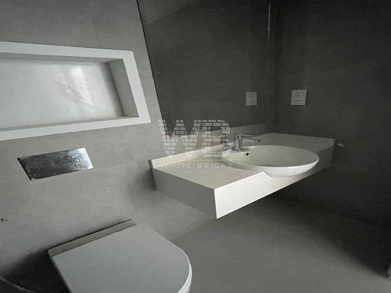 Premium 1BR Apartment with Balcony|Prime Location - Image 13