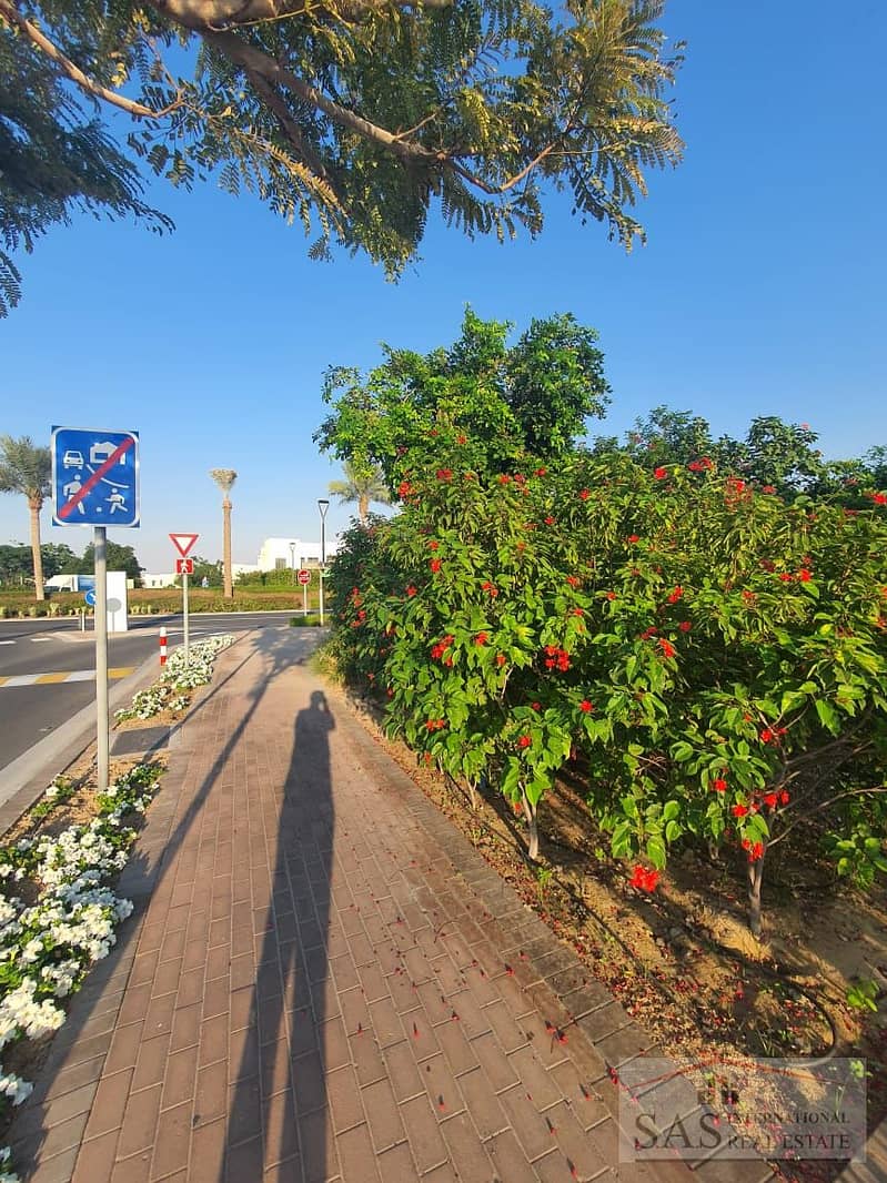 Type H | Study & Maid’s Room Included | Corner Unit | Excellent Location - Image 6