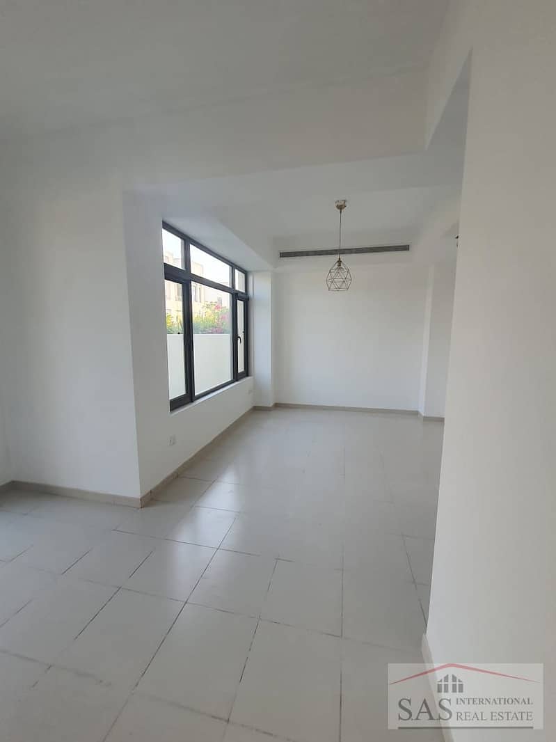 Type H | Study & Maid’s Room Included | Corner Unit | Excellent Location - Image 8