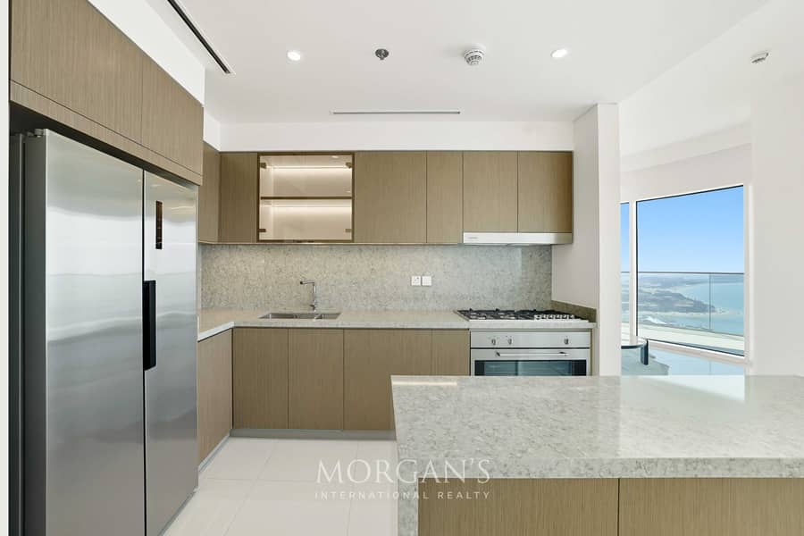 Brand New | Palm View | Spacious Layout - Image 8