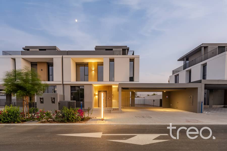 Single Row | Twin Villa | Handed Over