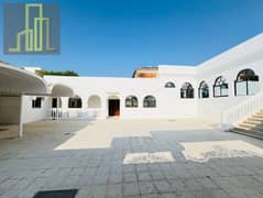 فیلا في الغافیة 4 غرف 1350000 درهم - 13429083