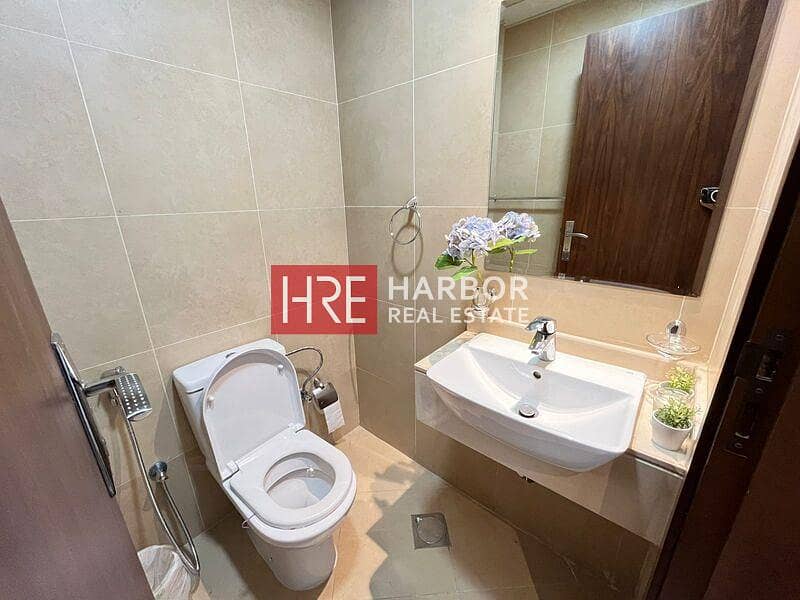 Elegant | Fully Furnished | Ideal Investment - Image 14