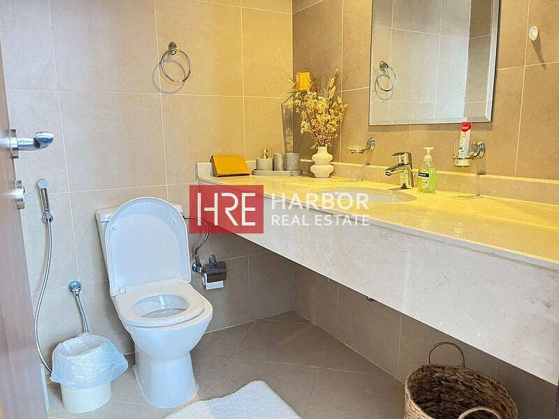 Elegant | Fully Furnished | Ideal Investment - Image 15