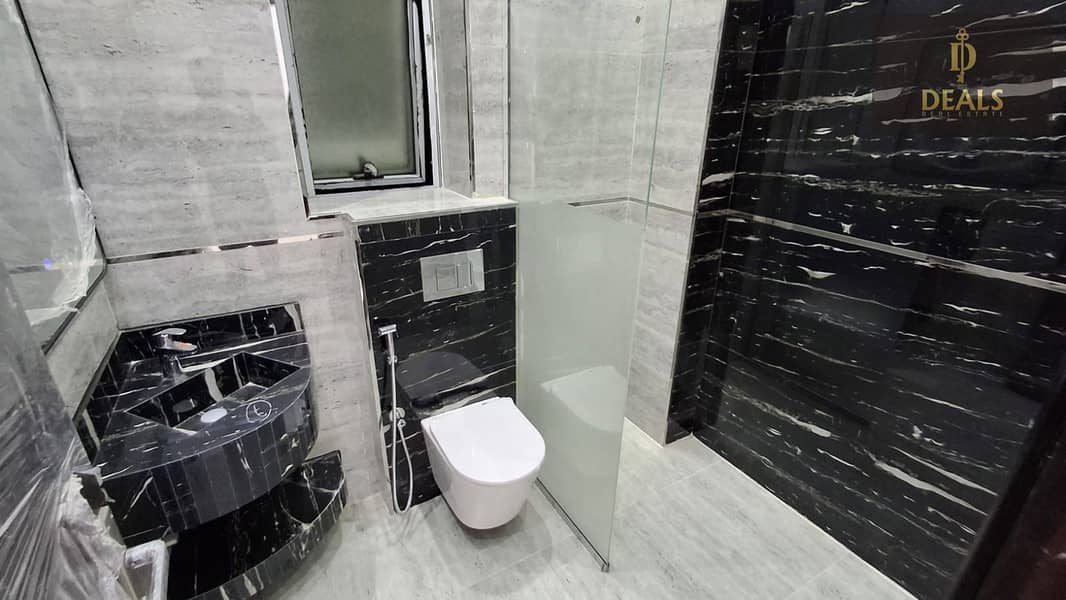 2 2de6c34c-516b-4d16-bbba-f36ef7c37cf0. jpeg