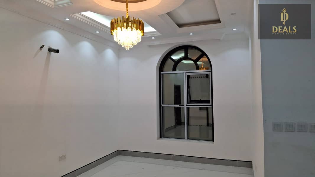 5 4aca7587-4ebc-45fb-a432-a4763f5eb5f9. jpeg