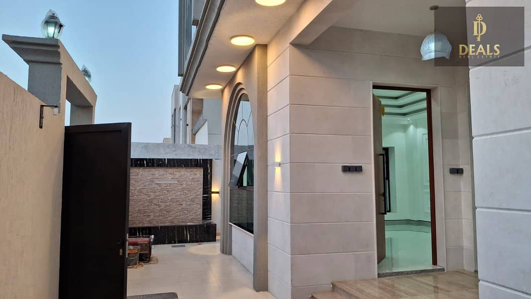 11 49c2ed6a-e342-4fcc-91c5-cbe2ee1c8931. jpeg