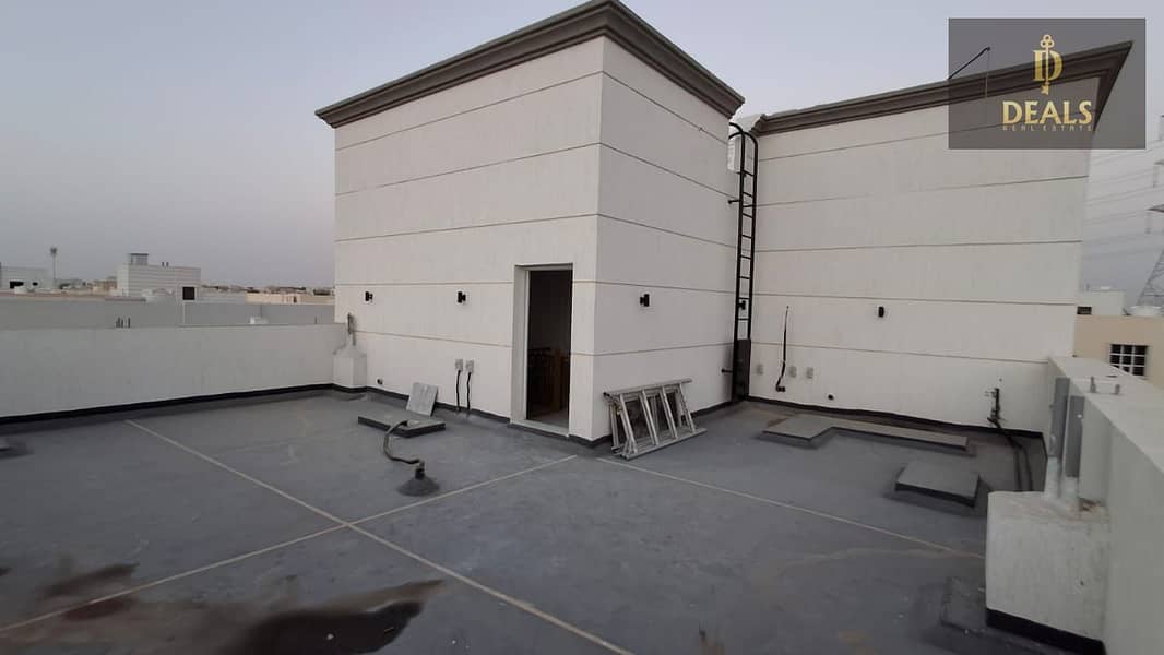 12 98c356d7-9f1f-4b74-ba25-580af0e8de2a. jpeg