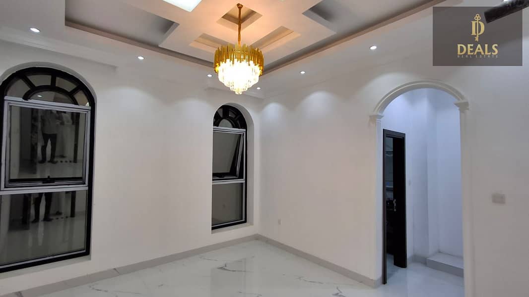 15 910e1533-31ed-4716-a13e-7682adc18dc5. jpeg