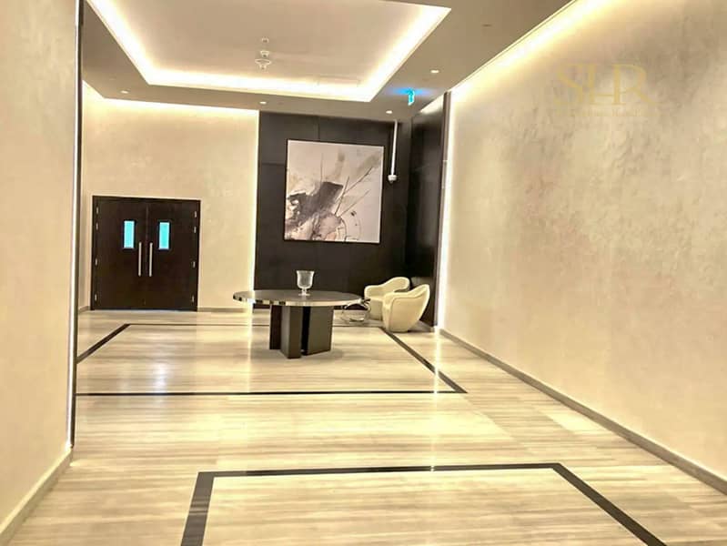 Community | Best Investment | Low floor with views - Image 8