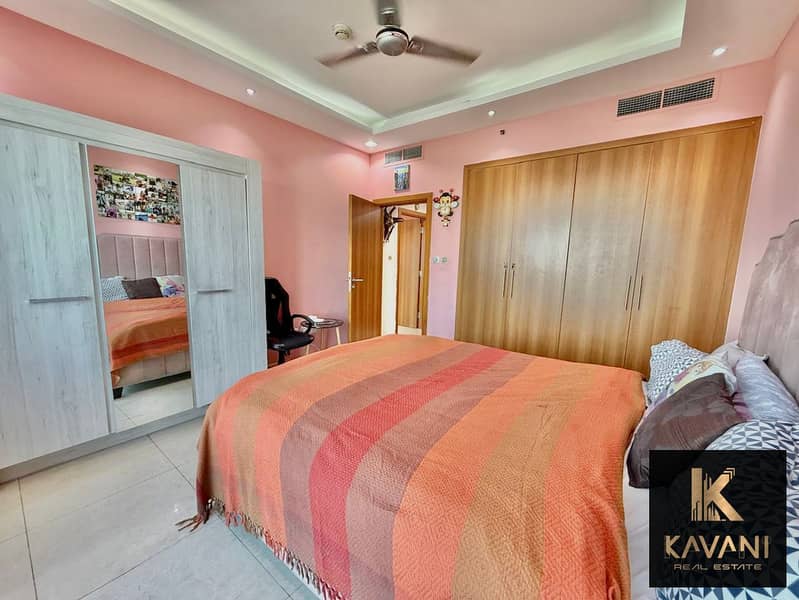 2 Bedroom Apartment comes with 2 Parking I Well Maintained I Fully Upgraded l Vacant on Transfer - Image 7