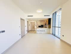 Exclusive | Pool & Park View | Fitted Kitchen |