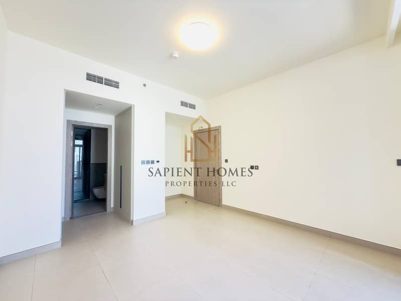 Exclusive | Pool & Park View | Fitted Kitchen | - Image 7