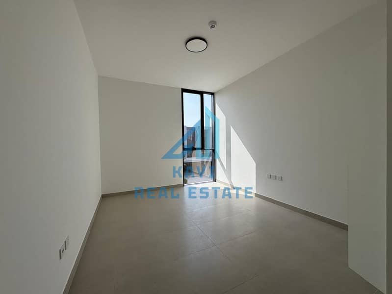 8 WhatsApp Image 2025-11-08 at 9.52. 19 PM. jpeg