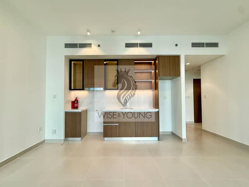 Airbnb dream | Brand New | Boulevard View - Image 8