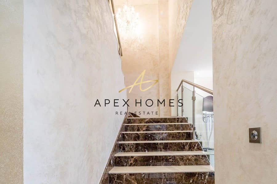 Fully Upgraded | Sea Views | Vacant - Image 18