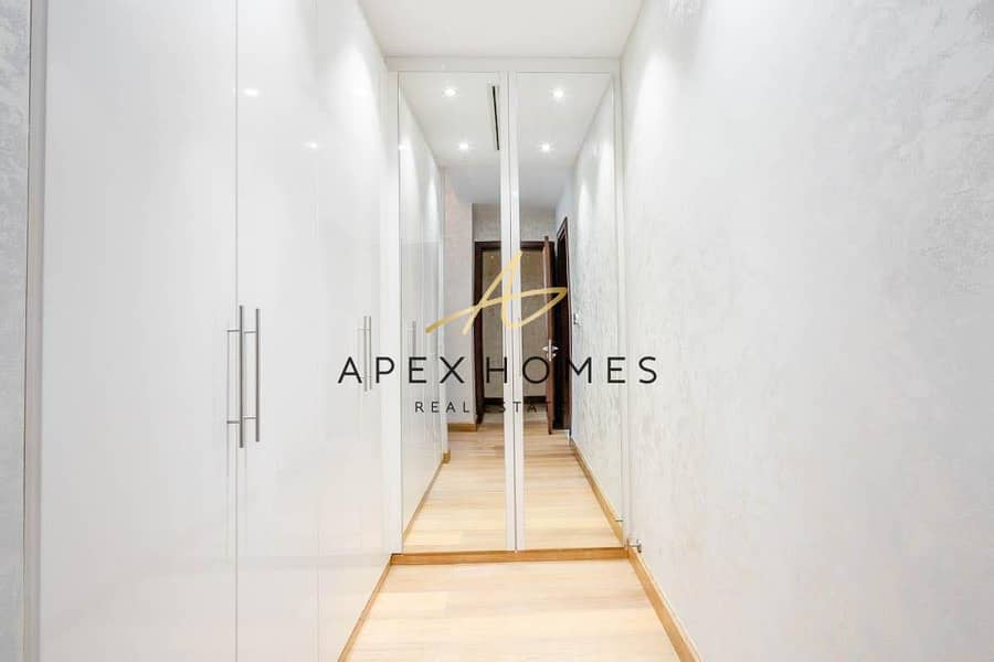 Fully Upgraded | Sea Views | Vacant - Image 19