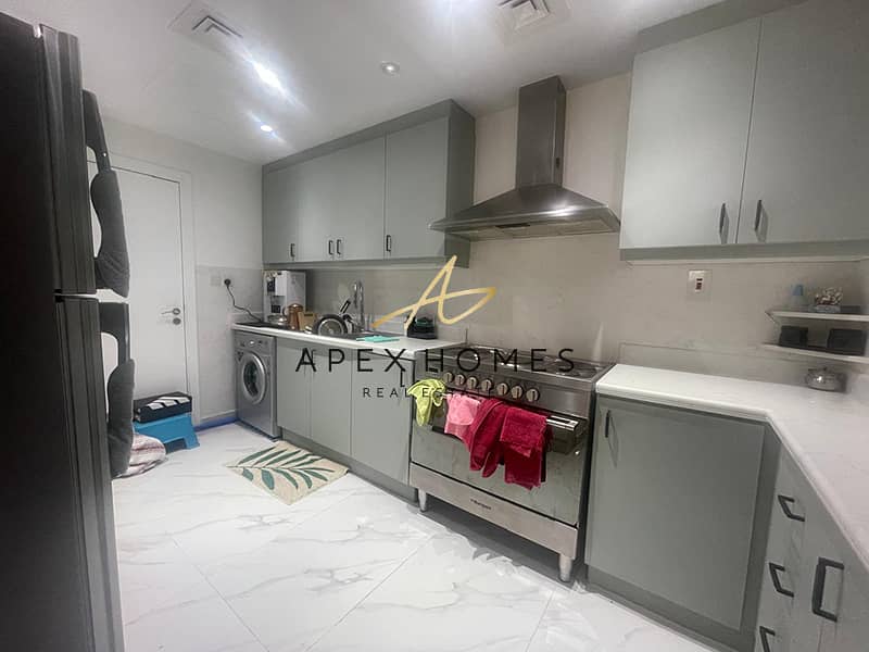 Fully Upgrade | Spacious 3-Bed + Maid | Vacant - Image 8