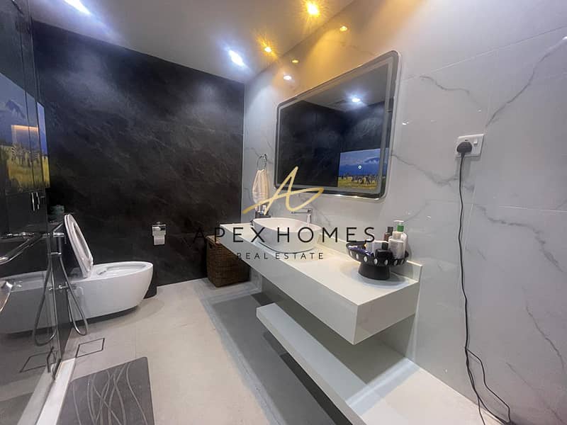 Fully Upgrade | Spacious 3-Bed + Maid | Vacant - Image 22