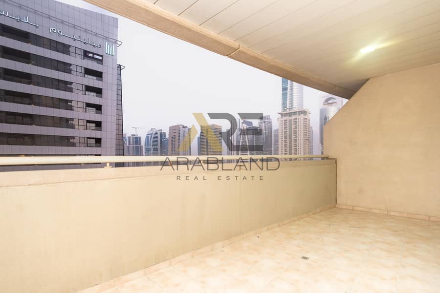 Close to Metro | Prime Location | Ready to Move-in - Image 16