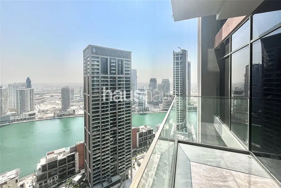 High Floor | Amazing Canal Views | Available Nov