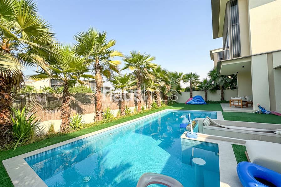 Private Pool | Internal Location | Type D1 - Image 26