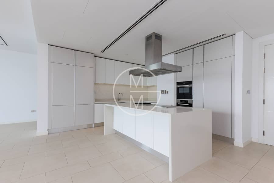 Unfurnished | Vacant Now | Park view