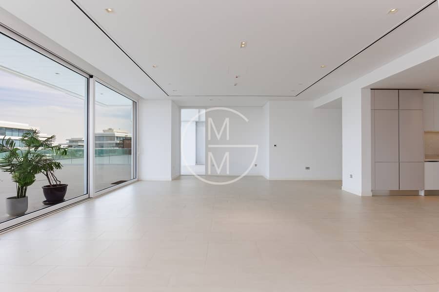 Unfurnished | Vacant Now | Park view