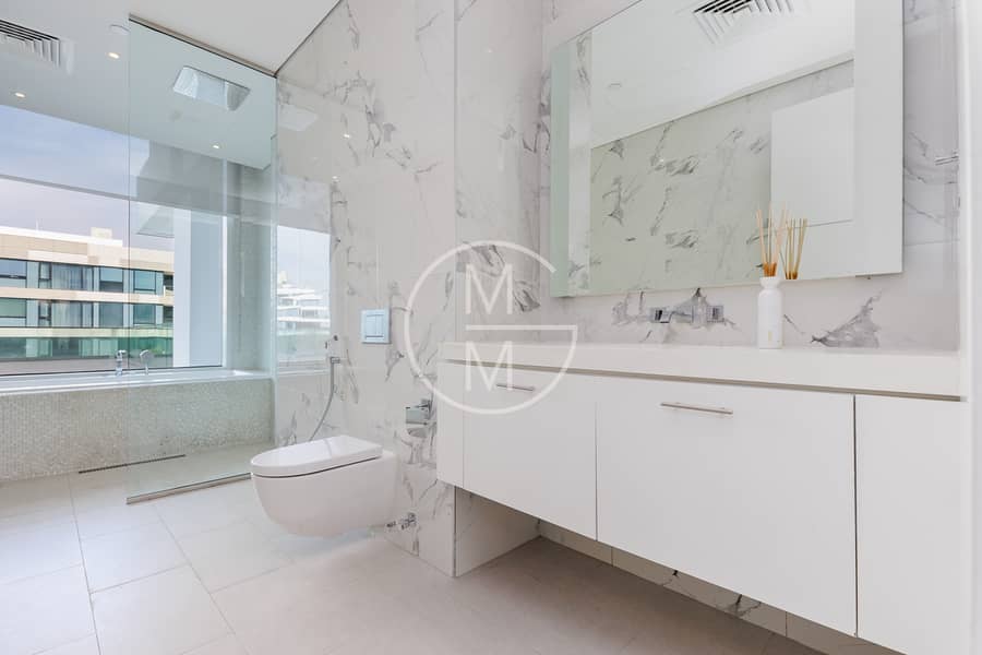 Unfurnished | Vacant Now | Park view - Image 8