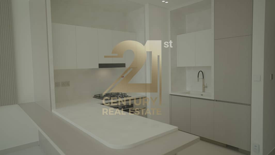 PRIVATE POOL | HIGH FLOOR | BRAND NEW