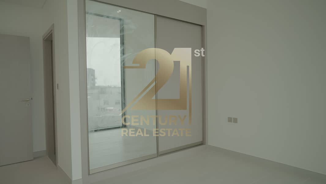 PRIVATE POOL | HIGH FLOOR | BRAND NEW - Image 6